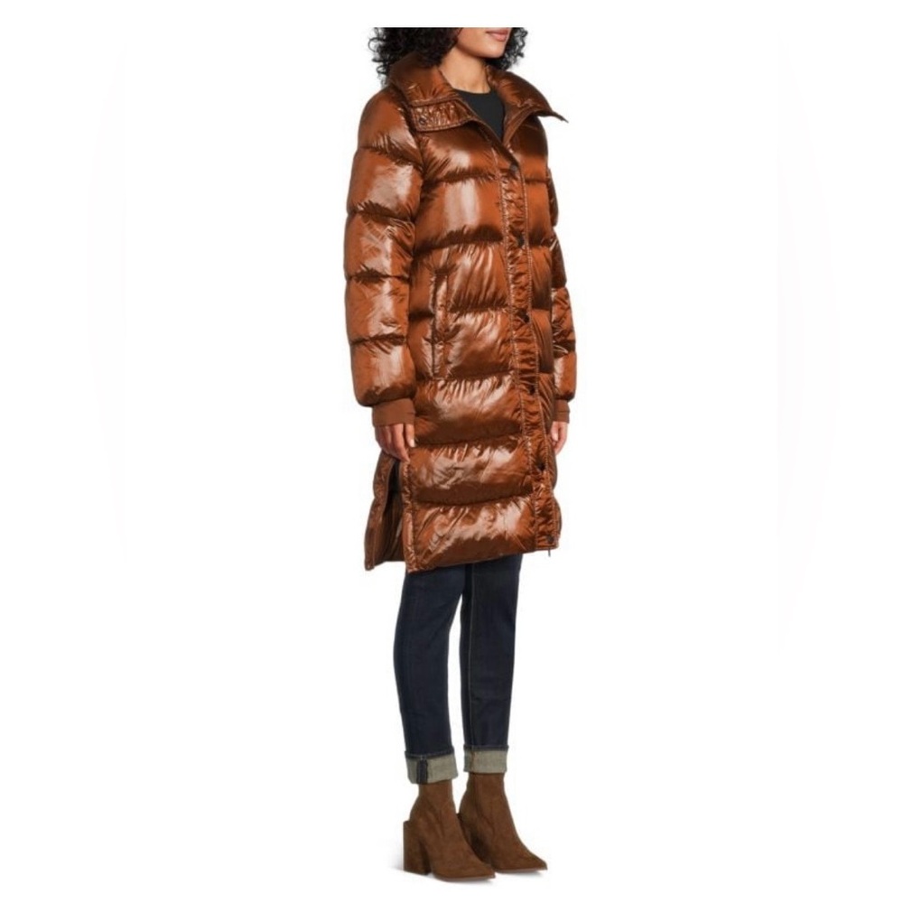 BCBGENERATION
Missy Pillow Nylon Puffer Coat

true to size